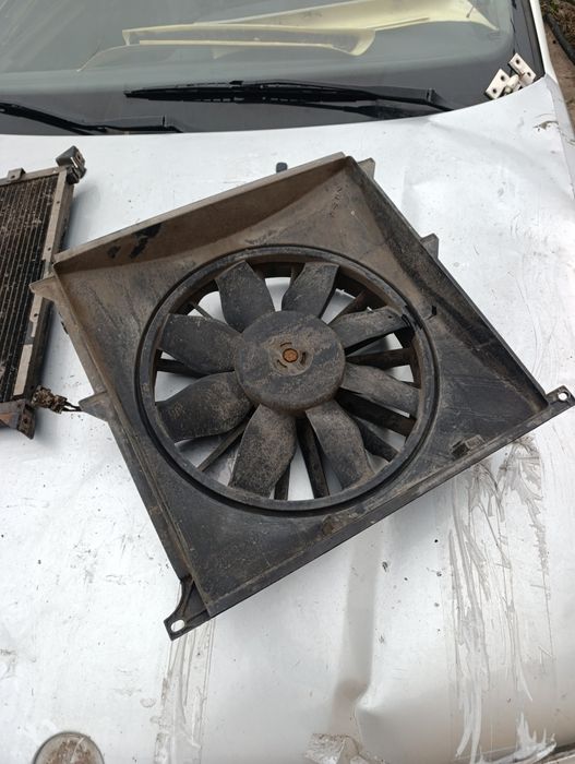 Вентилятор кондиционера БМВ е36