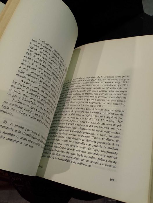 Código Penal e Código de Processo Penal- António Patacas ( 1ª ed.1972)
