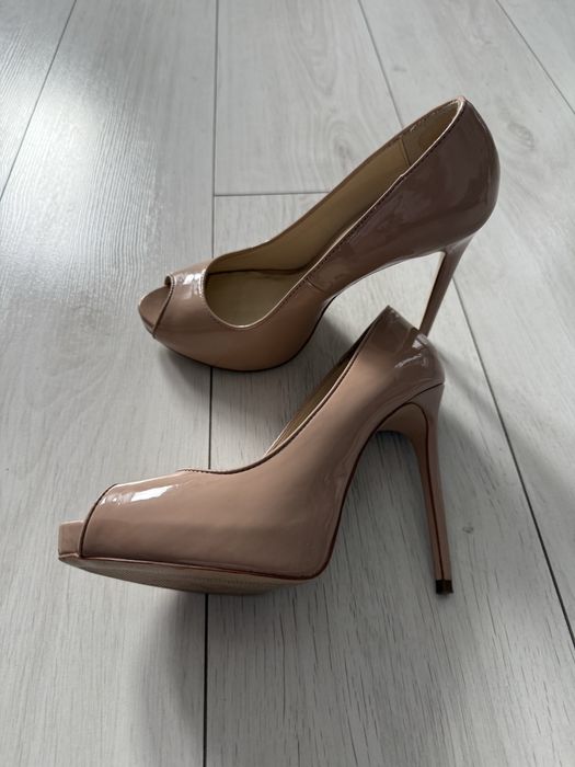 Szpilki Zara nude 39