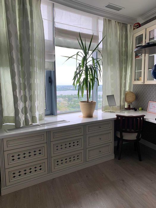 Продам 4 комн кв ЖК Славия ПРЕМИУМ класс 3 спальни(генератор)
