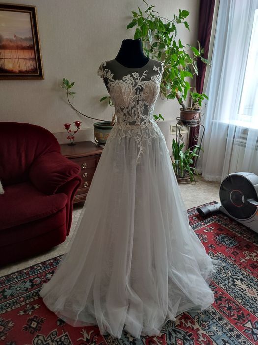 Новое свадебное платье