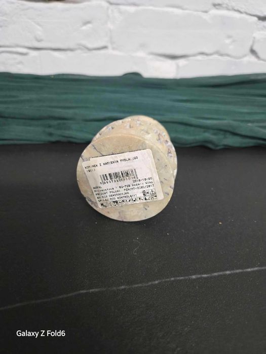 Kominek z kamienia mydlanego