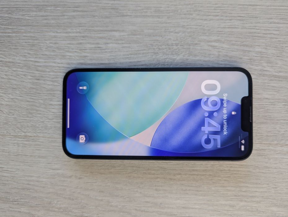 Iphone 13 traseira partida