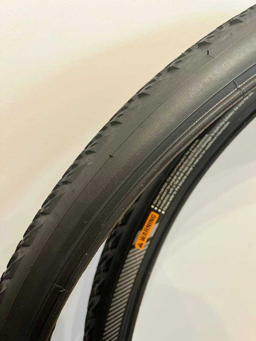 Opony rowerowe Giant CrossCut AT 2 700x38C (38-622) Tubeless Ready