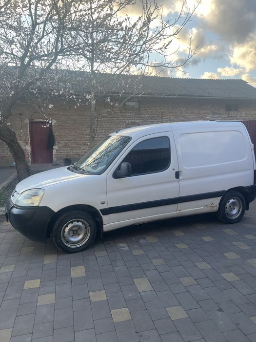 Peugeot  Partner