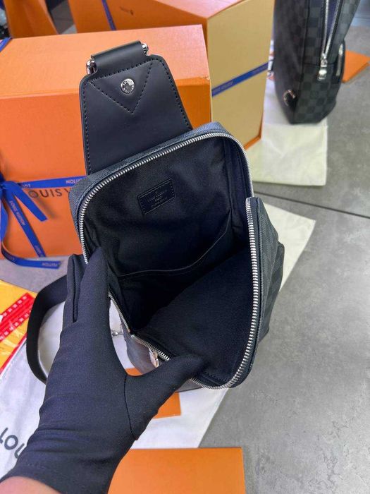 Слинг Louis Vuitton плечевая сумка LV бананка Луи Витон мужская сумка c801