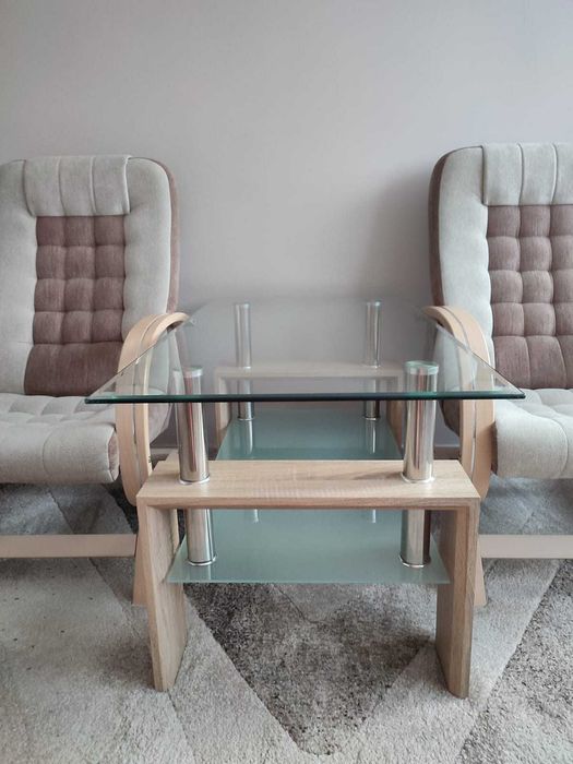 Zestaw Mebli: Dwa Fotele + Szklana Ława