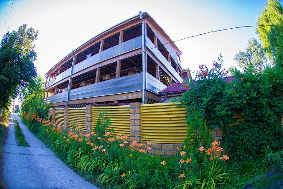 ‼️Продам базу отдыха в центре Затоки "Хуторок" 44 номера