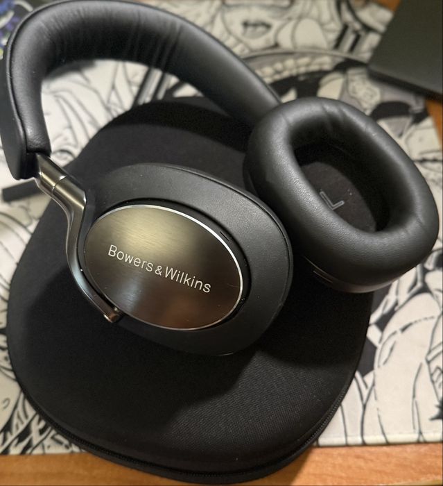 Bowers & Wilkins PX8 | Флагманські бездротові навушники |