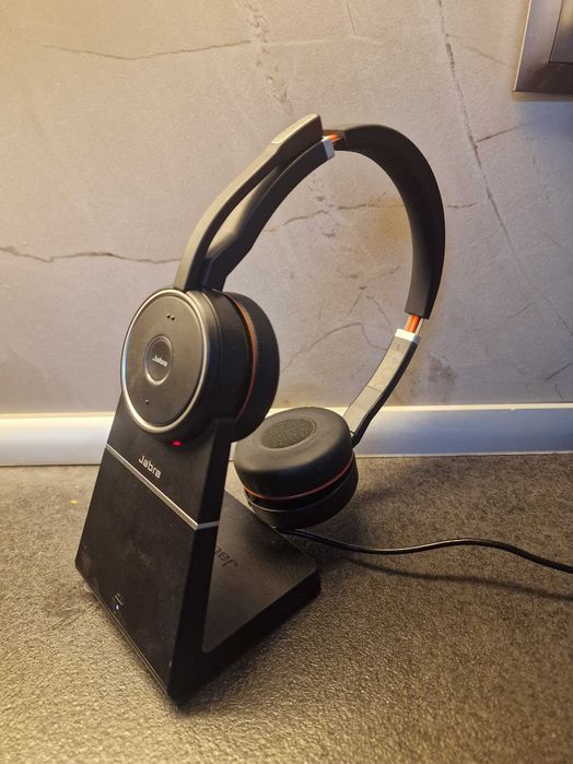 Продам Jabra Evolve 75