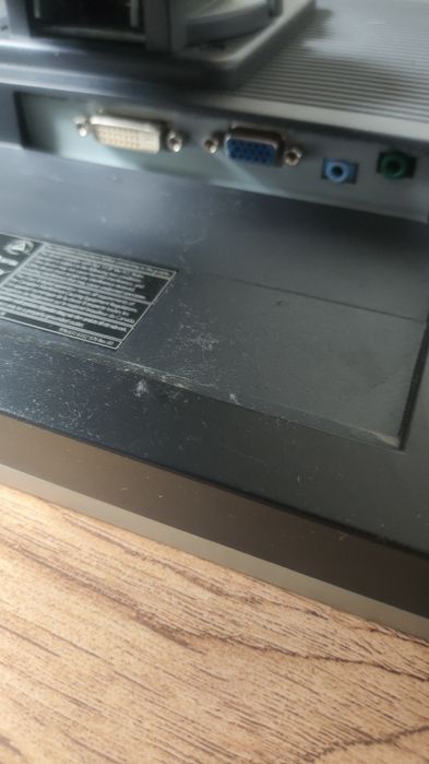 Monitor 19" Hyundai L90D+