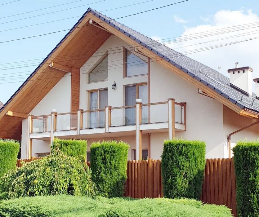 Продам дом в Новоалександровке пос Кристальный