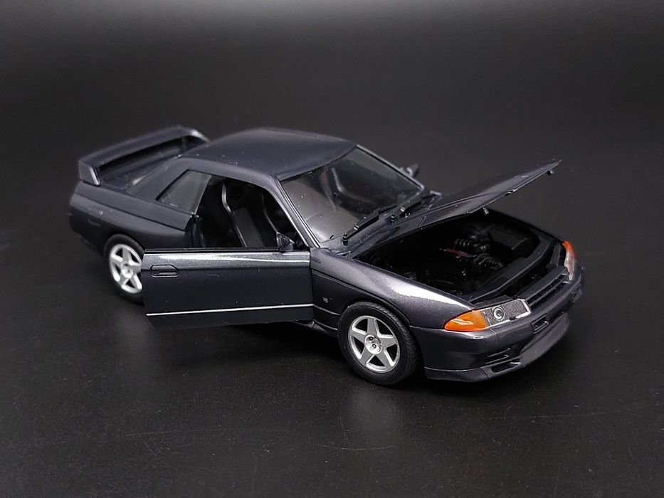 ROSSO) 1/43 Nissan Skyline GT-R R32 Nismo масштабна модель: 1 850