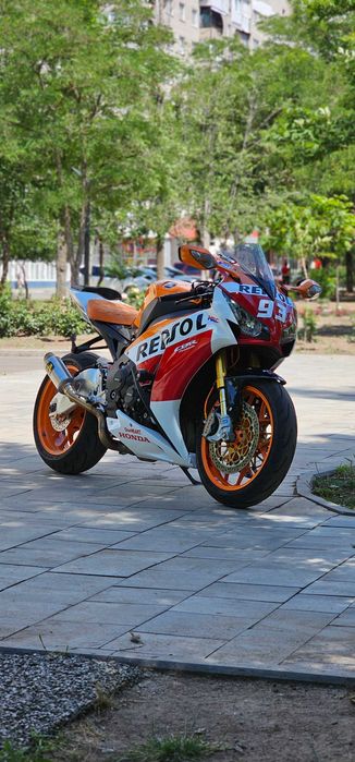 Honda cbr 1000 rr