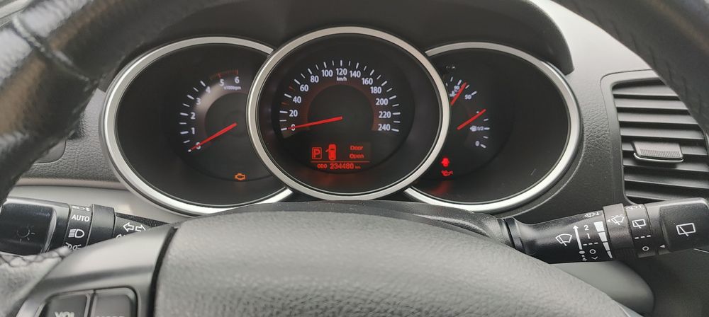 Продам свеё авто