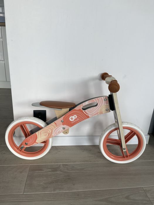 Towerek biegowy kinderkraft