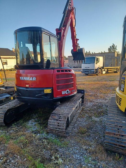 Máquina jiratoria yanmar 5.5 toneladas