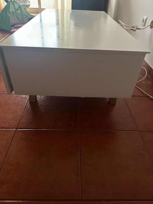 Vendo móvel TV novo