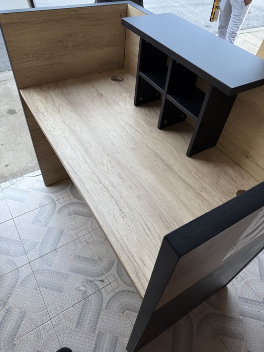 Balcão de receção/entrada - Como novo