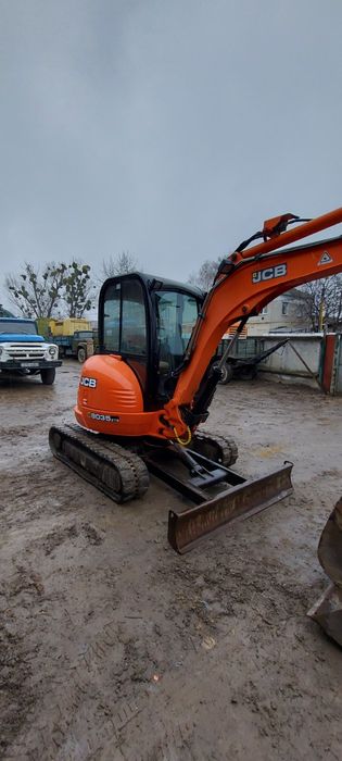 Продам ескаватор JCB 8035