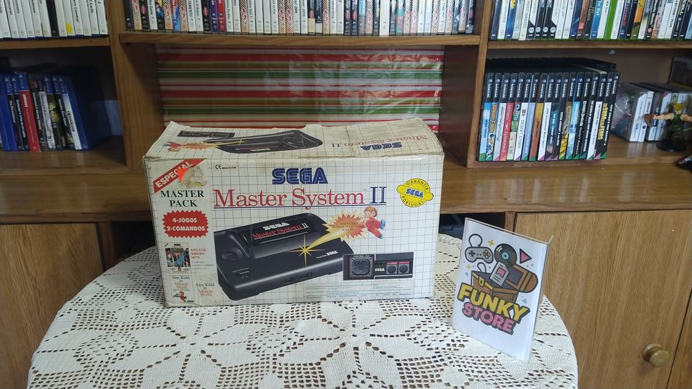 Consola Sega Master System II com caixa original