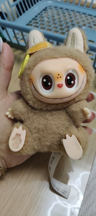 Labubus /lafufus