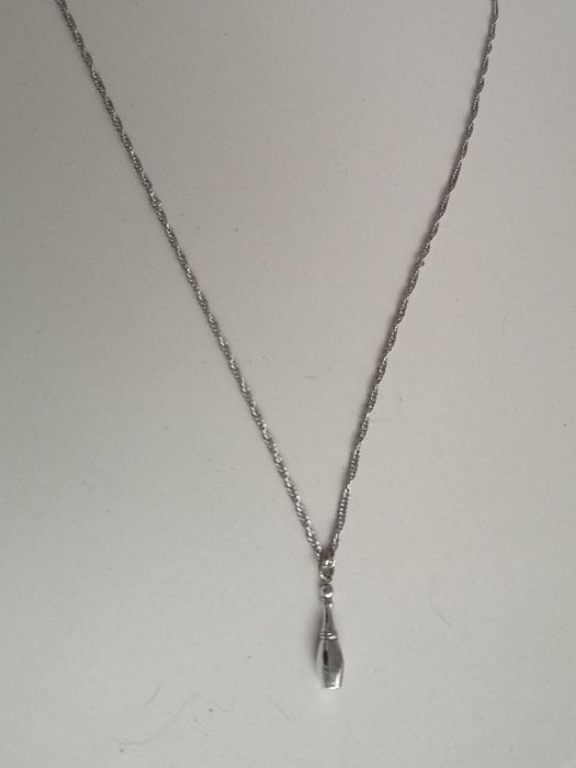 zawieszka kręgiel na łańcuszku srebro vintage