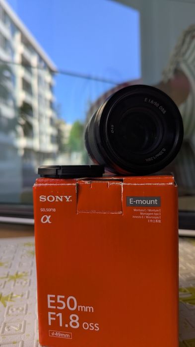 Objetiva Sony E50MM F1.8 OSS