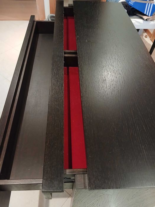 Consola Hall de entrada