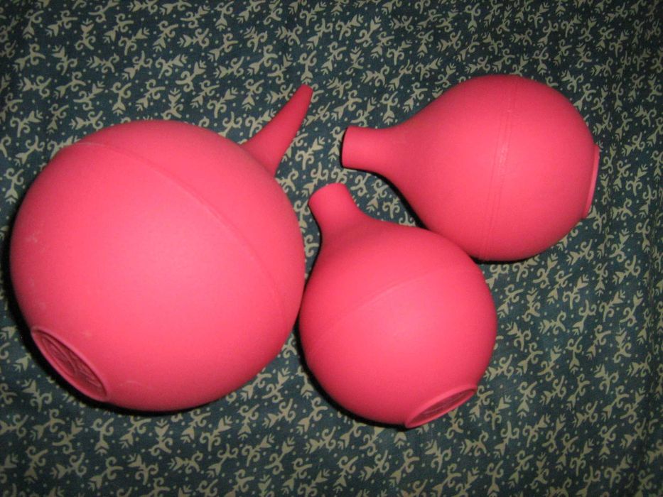 Спринцівки, клізми нові, ціна за 3 шт.