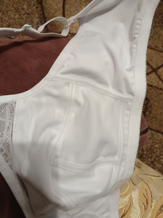 Бюстгальтер без кісточок 80 Е