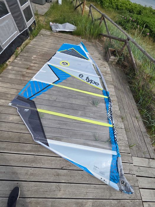 Żagiel North Sails 7.3 + maszt Infinity SDM 460 75% carbon + przedłużka