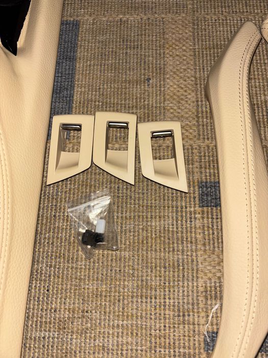 Kit completo de puxadores interiores BMW F10 F11 F18 bege