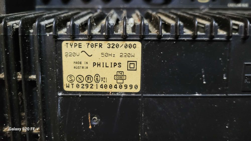 Wieża Philips 70FR 320/00G. Amplituner