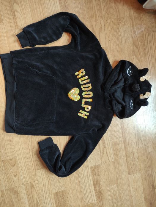 Bluza czarna zimowa z kapturem Rudolf 134/140