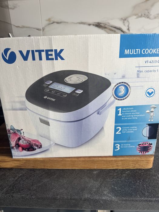 Продам мультиварку Vitek VT-4313GY