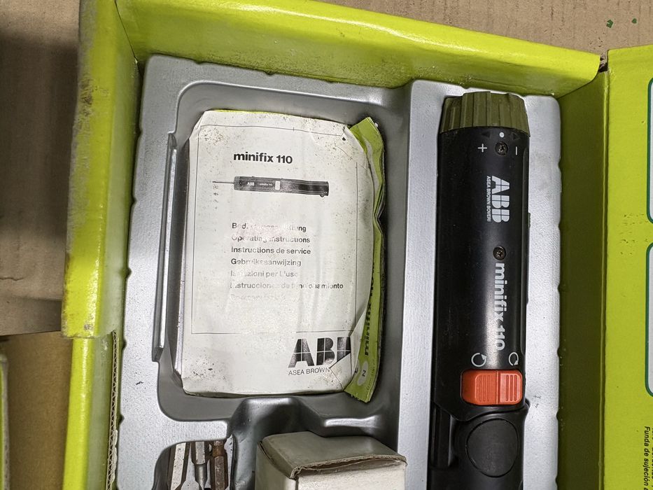 NOWA Kompaktowa łamana regulowana miniwkrętarka ABB minifix 110 NOWA