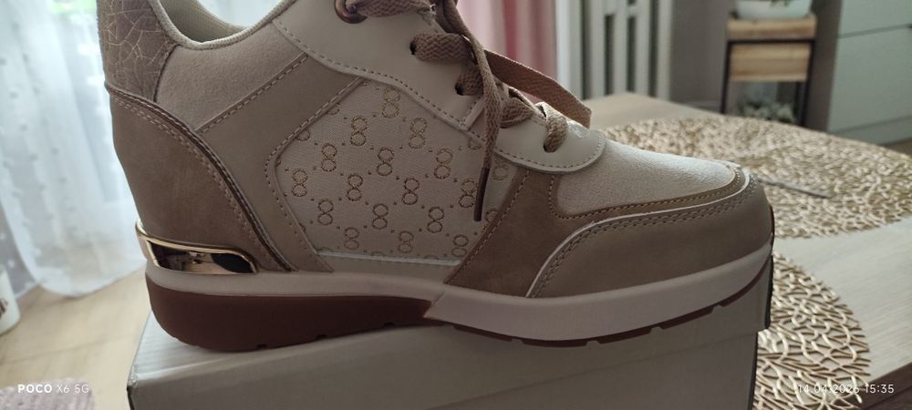 Buty damskie beżowe