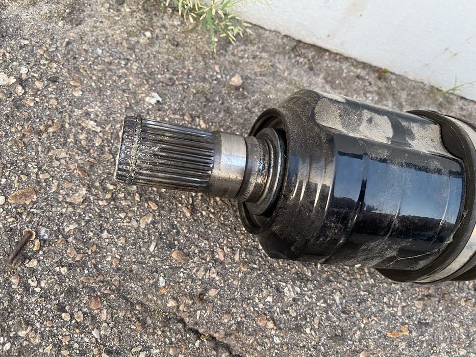 Полуось на Hyundai Santa Fe 4 TM