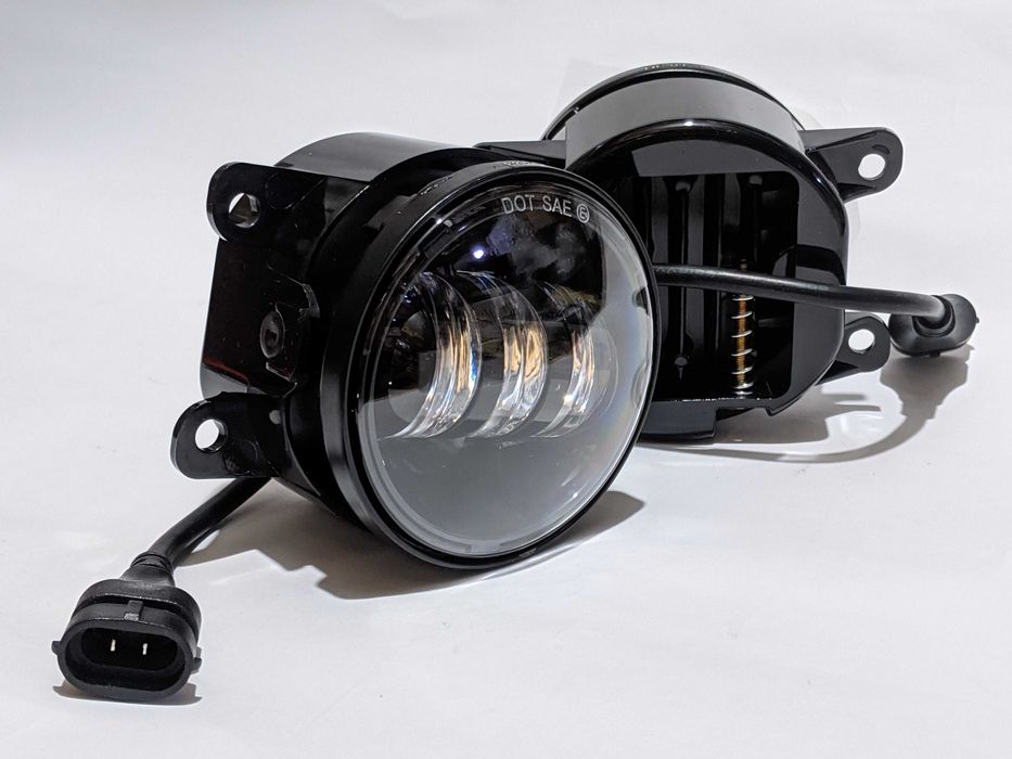 Туманка два режима желтый / белый LED универсальная 3,5 дюйма 90мм