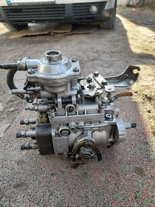 Продам турбіну, паливну апаратуру.