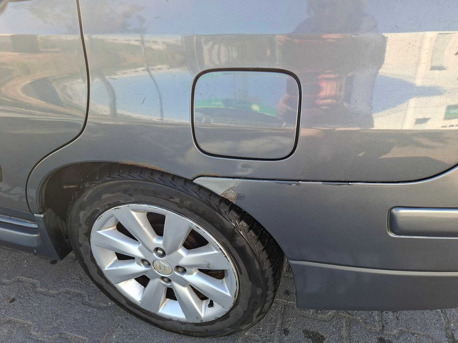 Suzuki Liana 1.6