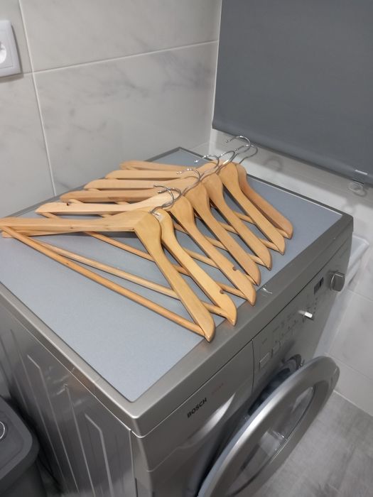 10 Cabides em madeira Ikea