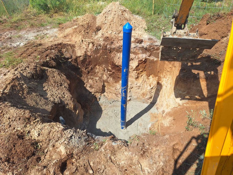 Wiercenie studni głębinowych,koparkoładowarka,minikoparka,wywrotka