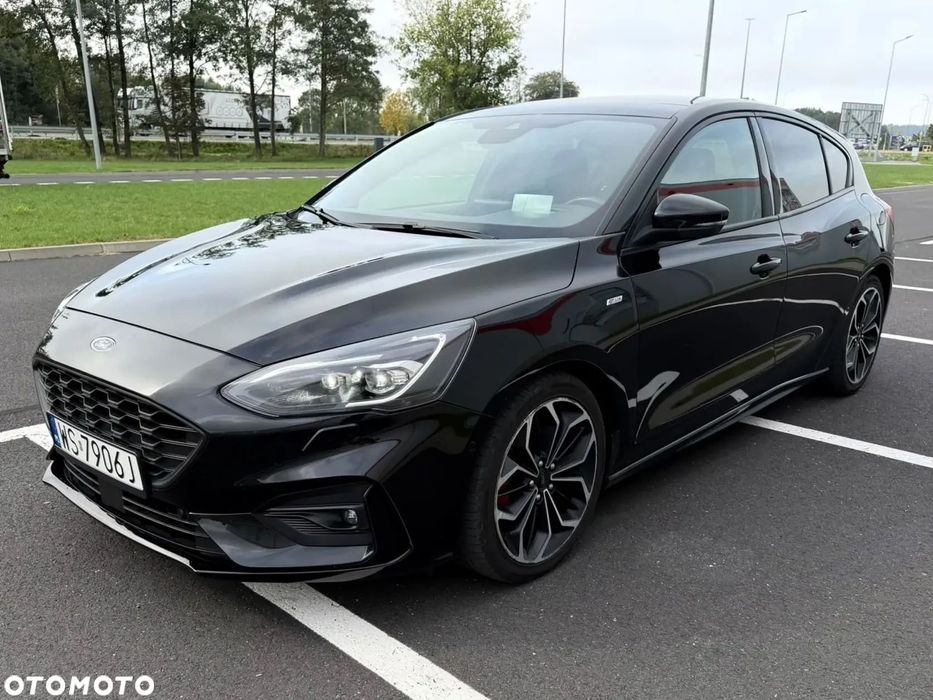 Ford Focus ST-Line | Matrix LED | Panorama | B&O | Head-Up | CarPlay