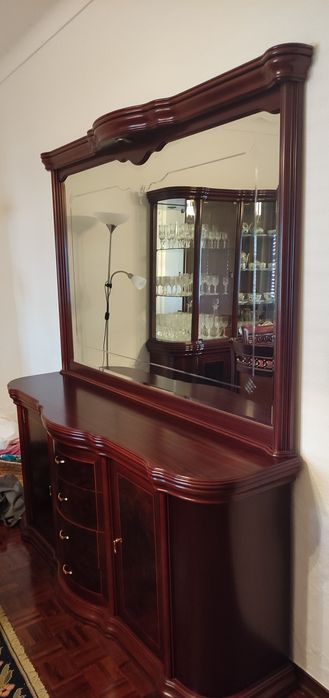 Mobília de Sala em Madeira Maciça