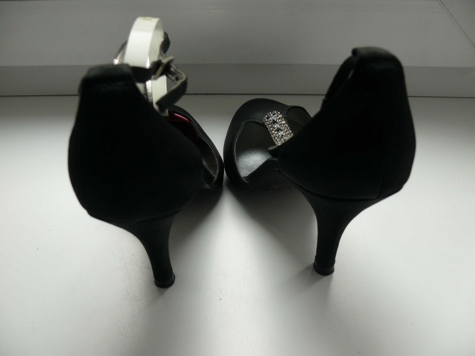 Szpilki damskie wizytowe roz.38 firmy "Wallis"