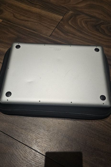 MacBook Pro A1278 Mid 2012 i5 8GB Ram Kingston 500GB HDD para peças