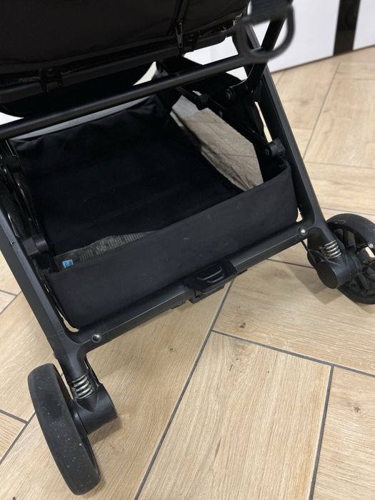 Прогулянкова коляска Espiro Nox