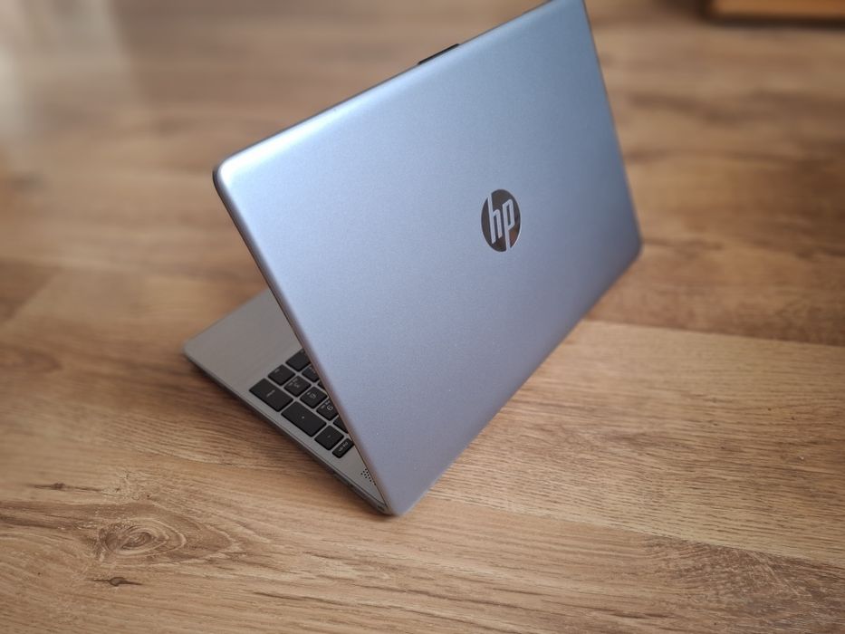 Laptop hp 255 g9